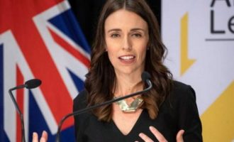 Τζασίντα Άρντεν: Τέλος τα λοκντάουν στη Νέα Ζηλανδία – Αυστηρότεροι περιορισμοί