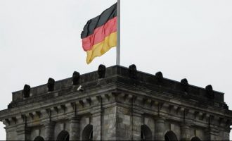 Γερμανία: Οι Φιλελεύθεροι συμφώνησαν σε κυβέρνηση υπό τον Σολτς