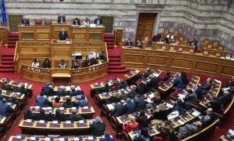 Απορρίφθηκε η πρόταση δυσπιστίας του ΣΥΡΙΖΑ κατά της κυβέρνησης