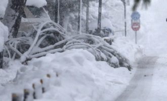 Κακοκαιρία «Ελπίς»: Μήνυμα του 112 για επικίνδυνες χιονοπτώσεις σε Αττική και Εύβοια