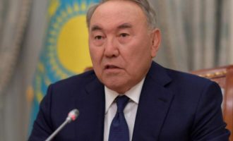 Καζακστάν: Ο πρώην πρόεδρος Ναζαρμπάγεφ κάλεσε τον λαό να υποστηρίξει την κυβέρνηση