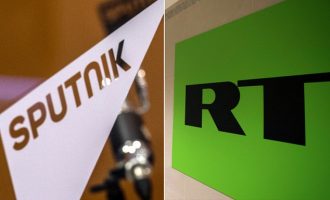 «Πρωτόγνωρη» απαγόρευση από την ΕΕ – Τέλος οι μεταδόσεις Russia Today και Sputnik