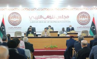 Δύο πρωθυπουργοί: Η πολιτική αναταραχή στη Λιβύη πρόκειται να επιδεινωθεί