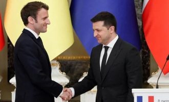 Εμανουέλ Μακρόν: Οι ηγέτες Ρωσίας και Ουκρανίας έχουν δεσμευτεί να τηρήσουν τις συμφωνίες του Μινσκ