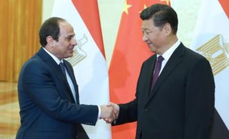 Ο Αλ Σίσι συζήτησε για τη Λιβύη με τον πρόεδρο της Κίνας Σι Τζινπίνγκ