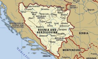 Η Ρωσία απείλησε τη Βοσνία Ερζεγοβίνη με το «παράδειγμα της Ουκρανίας» να μην ενταχθεί στο ΝΑΤΟ