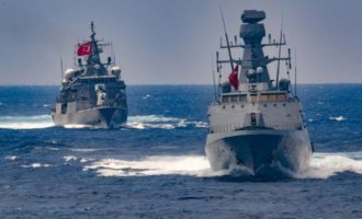 Τούρκοι αναλυτές «απειλούν» με ναυτικό αποκλεισμό Λέσβου και Σάμου