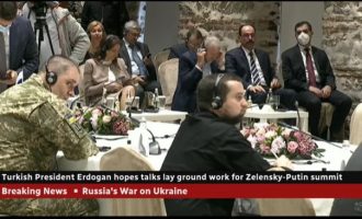 Ντμίτρι Πεσκόφ: Καμία πρόοδος στις συνομιλίες Ρωσίας-Ουκρανίας στην Τουρκία