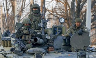 Βρετανικό Υπ. Άμυνας: Ο ρωσικός στρατός έχει σημειώσει μικρή πρόοδο στο Χάρκοβο