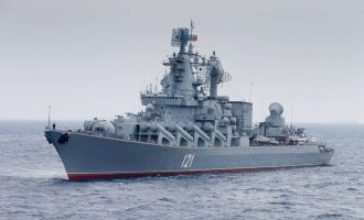 Επίσημη ανακοίνωση: Βυθίστηκε η ναυαρχίδα του ρωσικού στόλου «Moskva»