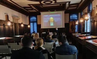 Χρυσουλάκης στο Ινστιτούτο Βενετίας: Να καταστήσουμε τη διεθνή κοινή γνώμη κοινωνό των εθνικών δικαίων μας