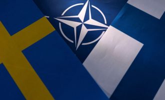 CNN: Πώς ο πόλεμος οδήγησε Φινλανδία και Σουηδία στο ΝΑΤΟ