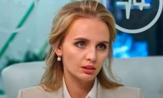 Ο Πούτιν προορίζει την κόρη του Κατερίνα Τιχόνοβα για «τσαρίνα» της Ρωσίας