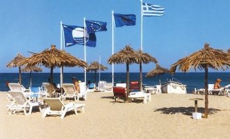 Δεύτερη παγκοσμίως η Ελλάδα σε Γαλάζιες Σημαίες – Κορυφαία η Χαλκιδική