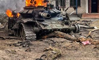 Αναλυτικά οι ρωσικές απώλειες στην Ουκρανία – 33.150 νεκροί, 1.456 κατεστραμμένα τανκς