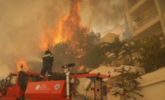 ΔΕΔΔΗΕ για Άνω Βούλα: Δεν υπάρχει καμία ένδειξη ότι η φωτιά ξεκίνησε από υποσταθμό