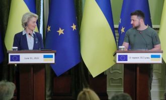 Φον ντερ Λάιεν σε Ζελένσκι: Την επόμενη εβδομάδα η απάντηση για την αίτηση ένταξης της Ουκρανίας στην ΕΕ