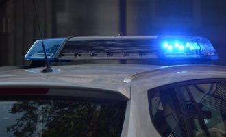 Κερατσίνι: Τέσσερις άνδρες «μπούκαραν» σε σπίτι κι απήγαγαν 14χρονη