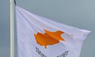 Η Κύπρος εκλέγει Πρόεδρο – «Μάχη» για τις ψήφους της δεξιάς