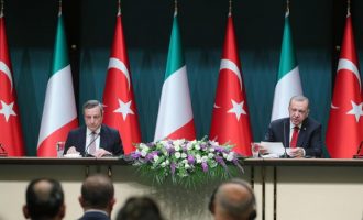 EURACTIV: Ο Ντράγκι κάνει ειρήνη με τον Ερντογάν στη σύνοδο κορυφής της Άγκυρας