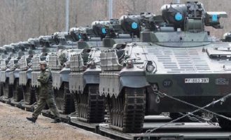 Σύμβουλος Ζελένσκι: Με πυραύλους και άρματα μάχης από τη Δύση, η Ουκρανία μπορεί να κερδίσει τον πόλεμο