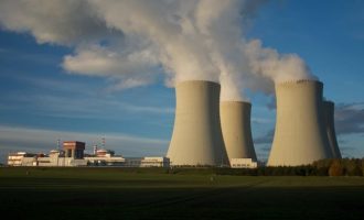 Γερμανία: Ενέκρινε παράταση λειτουργίας των τριών πυρηνικών σταθμών