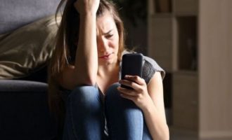 Revenge porn στην Πάτρα: Πατέρας 18χρονης έπαθε καρδιακό επεισόδιο