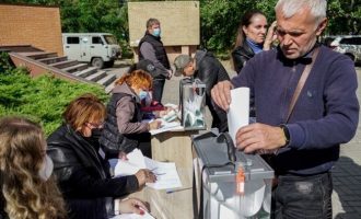 Ουκρανία-δημοψηφίσματα: Τα πρώτα αποτελέσματα δείχνουν πάνω από το 96% να τάσσεται υπέρ της ένταξης στη Ρωσία