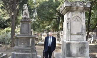 Ελληνικό Ινστιτούτο Βενετίας & Γιάννης Χρυσουλάκης ανακαίνισαν τη δόξα και μνήμη του Ελληνισμού στο Λιβόρνο