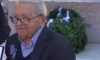 Ναύπακτος: Πέθανε σε ηλικία 106 ετών ο Γεώργιος Γκίζας, ο τελευταίας εύζωνας  που πολέμησε τους Ιταλούς