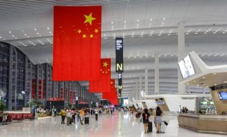 Εκτός καραντίνας οι Κινέζοι ξεχύνονται στον πλανήτη – Αύξηση 850% στις αναζητήσεις εισιτηρίων για το εξωτερικό