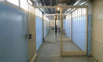 Στη φυλακή οι τρεις από τους ανήλικους που κατηγορούνται για βιασμό 15χρονου στο Ίλιον