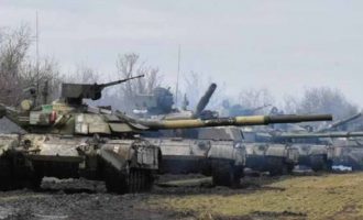 Οι Ουκρανοί προετοιμάζονται για ρωσική επίθεση από τη Λευκορωσία