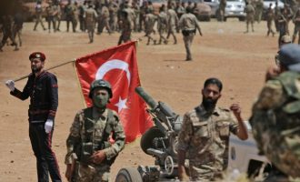 Ο Γιασάρ Γκιουλέρ έθεσε τις προϋποθέσεις για να αποχωρήσουν τα τουρκικά κατοχικά στρατεύματα από τη Συρία