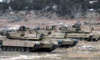 Πεσκόφ: Τα αμερικανικά τανκ Abrams θα καούν στην Ουκρανία