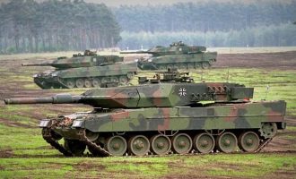 Η Γερμανία θα δώσει 14 Leopard στην Ουκρανία – Αλλά 14 θα στείλει η Πολωνία