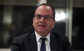 Χρήστος Ράμμος: Ο πρωθυπουργός «ουδέποτε ζήτησε» να με συναντήσει – Η απάντηση στον Οικονόμου
