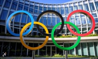 ΔΟΕ: «Άνοιξε παράθυρο» για τη συμμετοχή Ρώσων αθλητών στους Ολυμπιακούς Αγώνες 2024