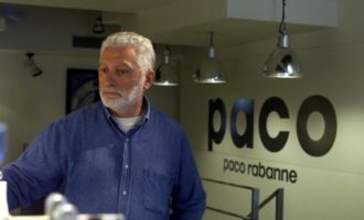 Πέθανε ο εμβληματικός σχεδιαστής μόδας Paco Rabanne