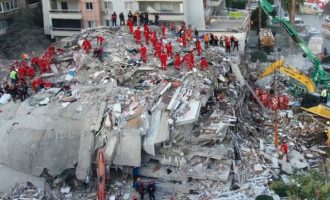 Σεισμός Τουρκία: Τουρκοκυπριακή ομάδα θάφτηκε κάτω από συντρίμμια ξενοδοχείου