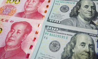 Το γιουάν απειλεί το δολάριο: Οι 5 χώρες που αφήνουν το αμερικανικό νόμισμα για το κινεζικό