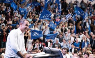 Δημοσκόπηση GPO: Οι ψηφοφόροι της ΝΔ θέλουν το ΠΑΣΟΚ αξιωματική αντιπολίτευση – Γιατί άραγε;
