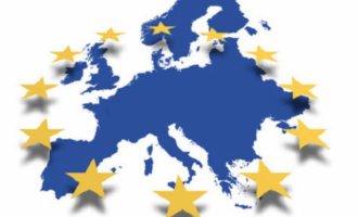 Γερμανία: Προβληματισμός για τη δεξιά «στροφή» σε όλη την Ευρώπη – Ελλάδα: Η νίκη του Μητσοτάκη είχε υψηλό τίμημα