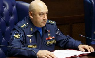 Ο στρατηγός «Αρμαγεδδών» Σεργκέι Σουροβίκιν ήταν κρυφό VIP μέλος της «Βάγκνερ»