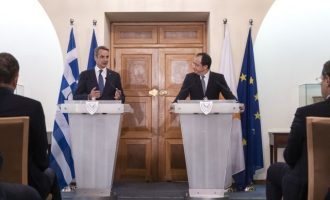 Από την Κύπρο ο Μητσοτάκης παραδέχθηκε ότι η ΕΕ θα χρειαστεί φυσικό αέριο για πολλές ακόμα δεκαετίες και «θυμήθηκε» τη Συμμαχία της Ανατ. Μεσογείου