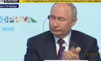 Ο Πούτιν λέει ότι η Μόσχα είναι έτοιμη να συζητήσει τον πόλεμο με την Ουκρανία αλλά το Κίεβο αρνείται
