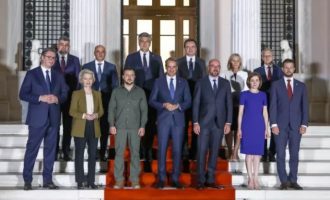 Σκληρή κριτική ΣΥΡΙΖΑ ΠΣ για το άτυπο δείπνο για τα Βαλκάνια: Έλλειψη στρατηγικής, «δεδομένος» και «πρόθυμος» σύμμαχος