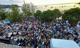 1.500 πατριώτες διαδήλωσαν στη Χειμάρρα για τη λευτεριά Μπελέρη – Σκληρή ανακοίνωση από την «Ομόνοια»
