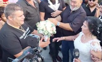 Κρήτη: Ο γάμος της χρονιάς – Παντρεύτηκαν η 82χρονη Παρασκιώ και ο 41χρονος Κωστής (βίντεο)
