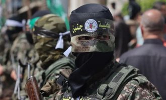Η τζιχαντιστική οργάνωση Χαμάς καλεί τις ΗΠΑ να ασκήσουν πίεση στο Ισραήλ